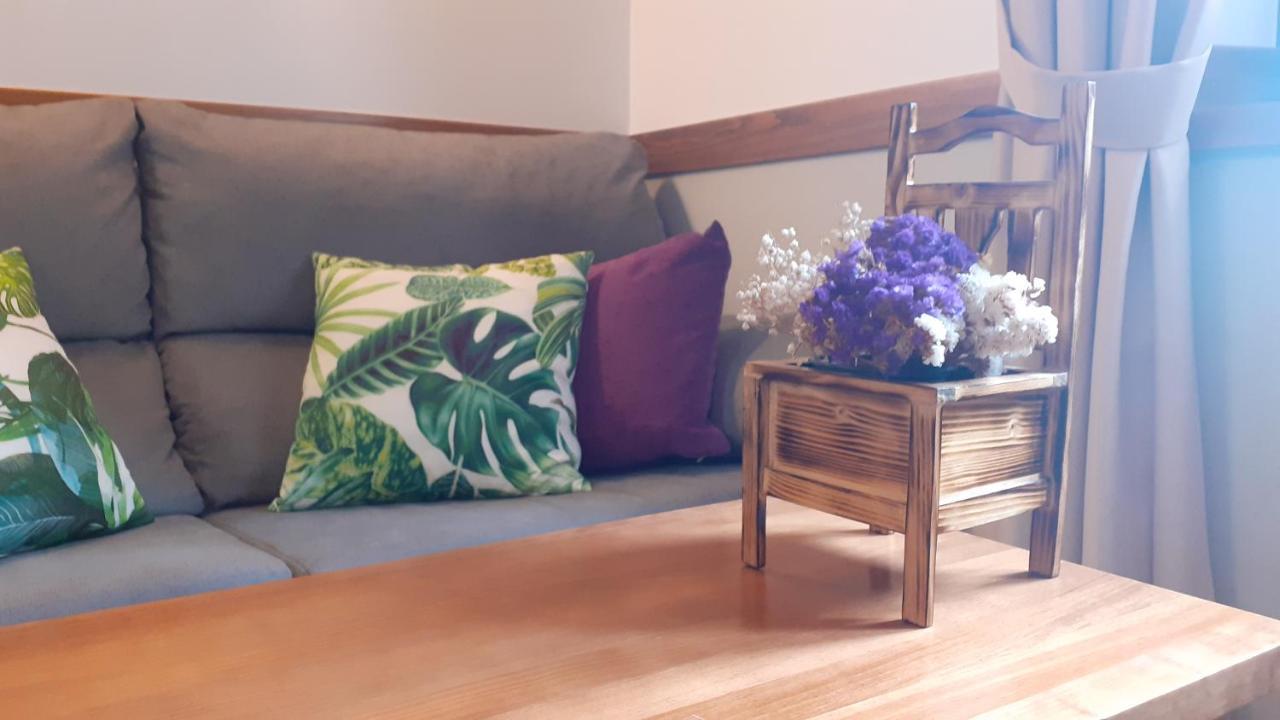 Apartamentos El Haya コスガヤ エクステリア 写真