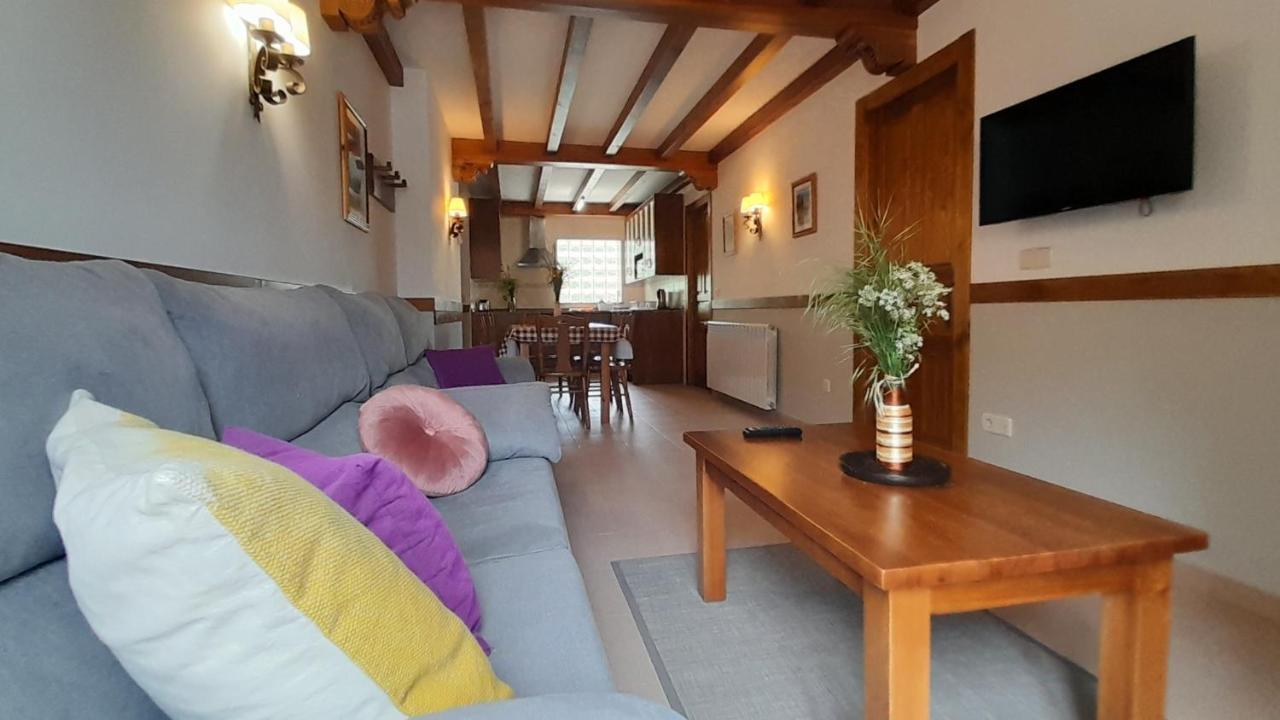 Apartamentos El Haya コスガヤ エクステリア 写真